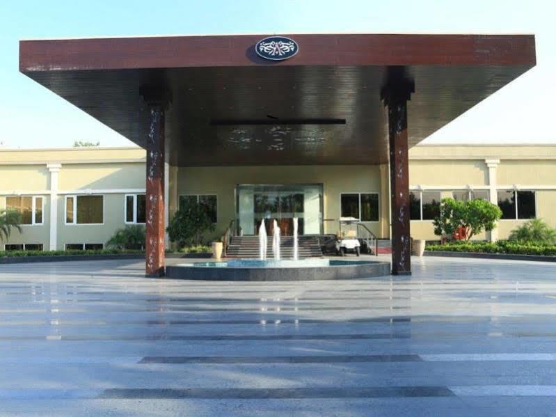 Atrio By Devam Hotel Gurgaon Exterior photo