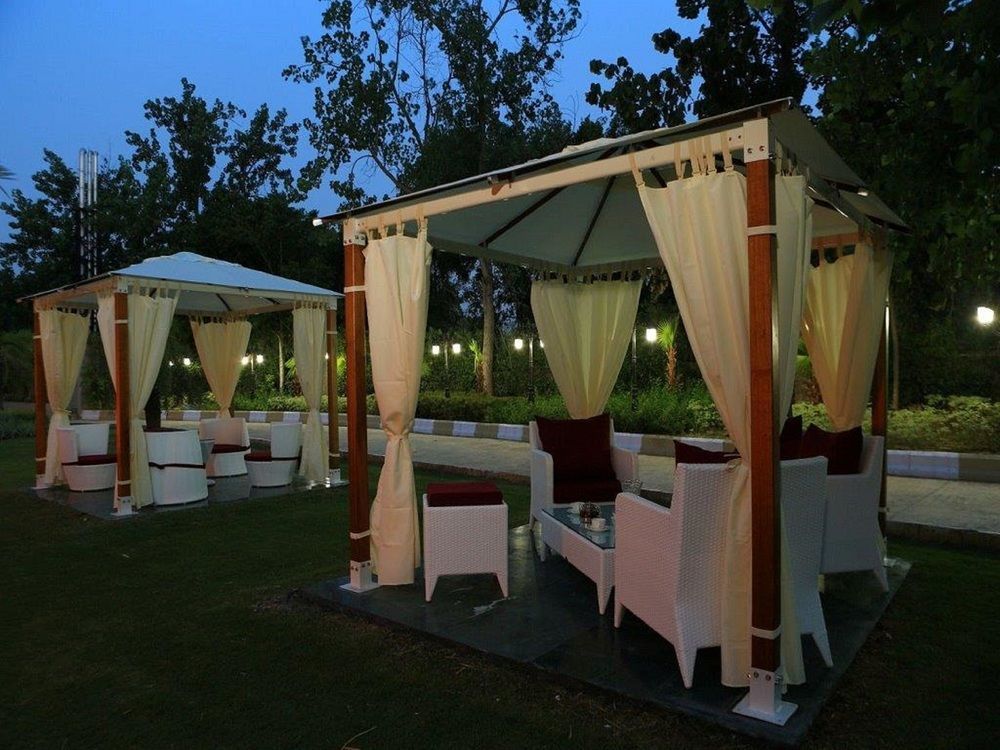 Atrio By Devam Hotel Gurgaon Exterior photo