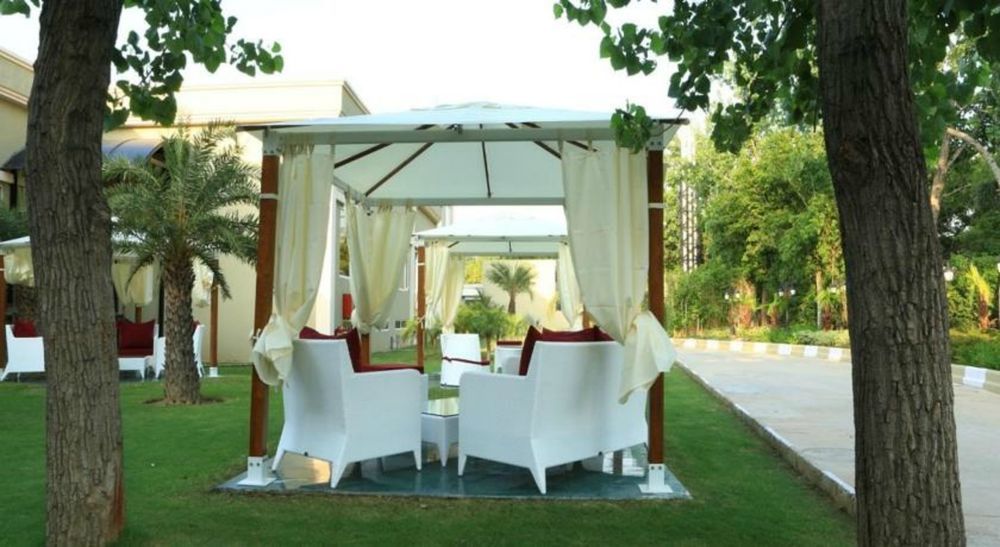 Atrio By Devam Hotel Gurgaon Exterior photo