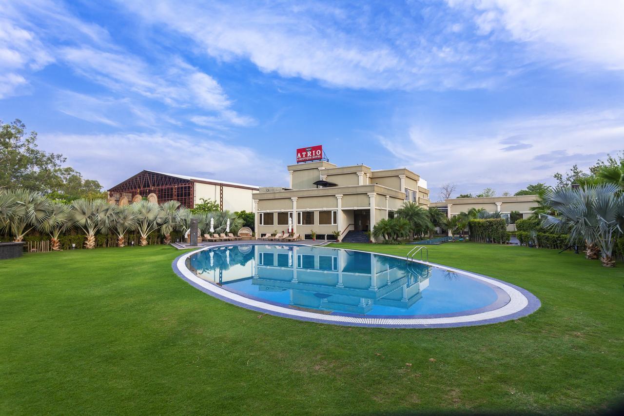Atrio By Devam Hotel Gurgaon Exterior photo