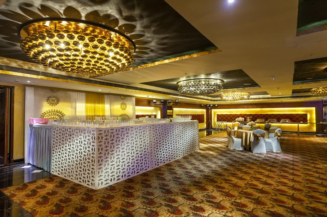 Atrio By Devam Hotel Gurgaon Exterior photo